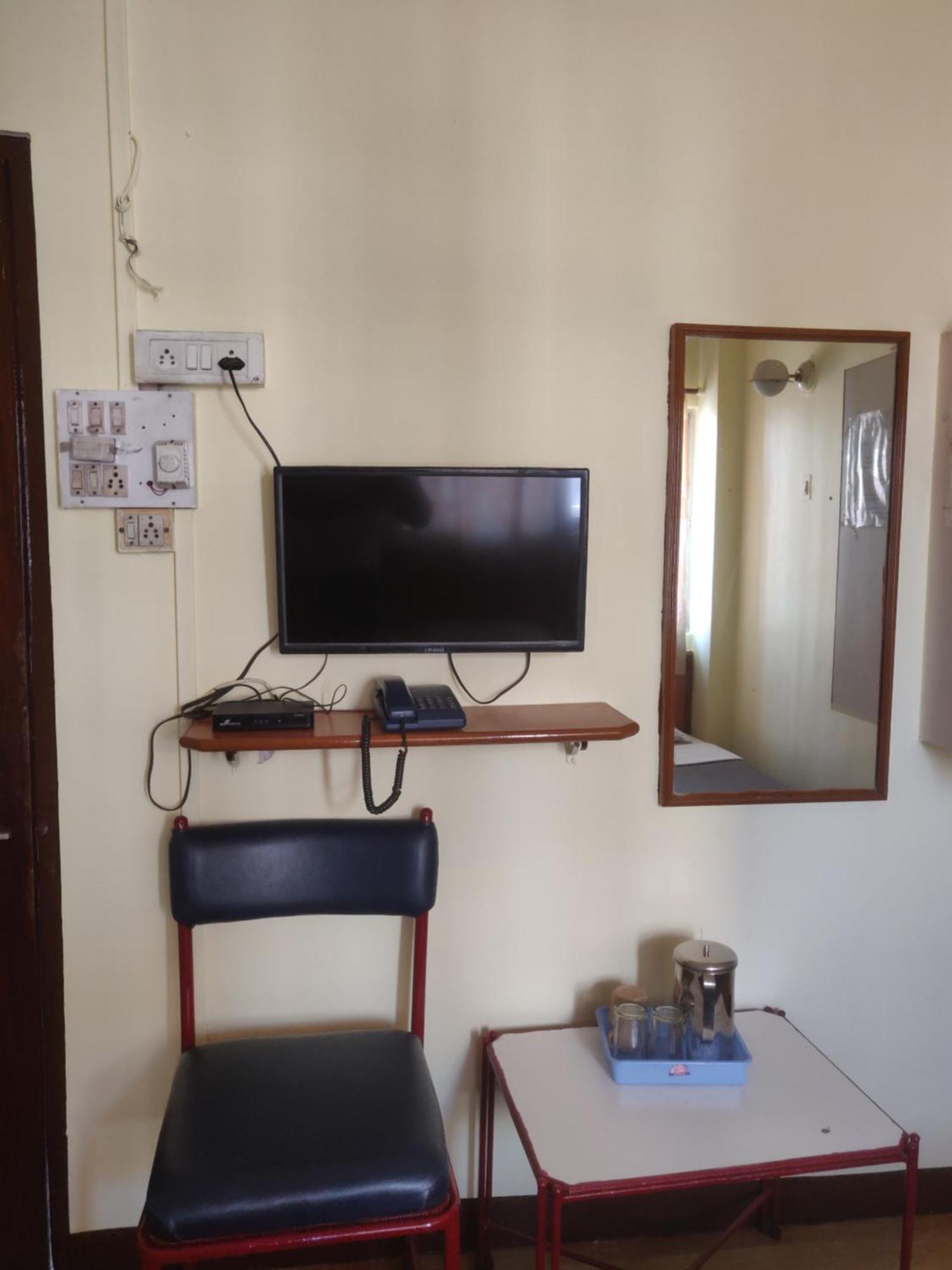Hotel Parth Residency Kolhapur Extérieur photo