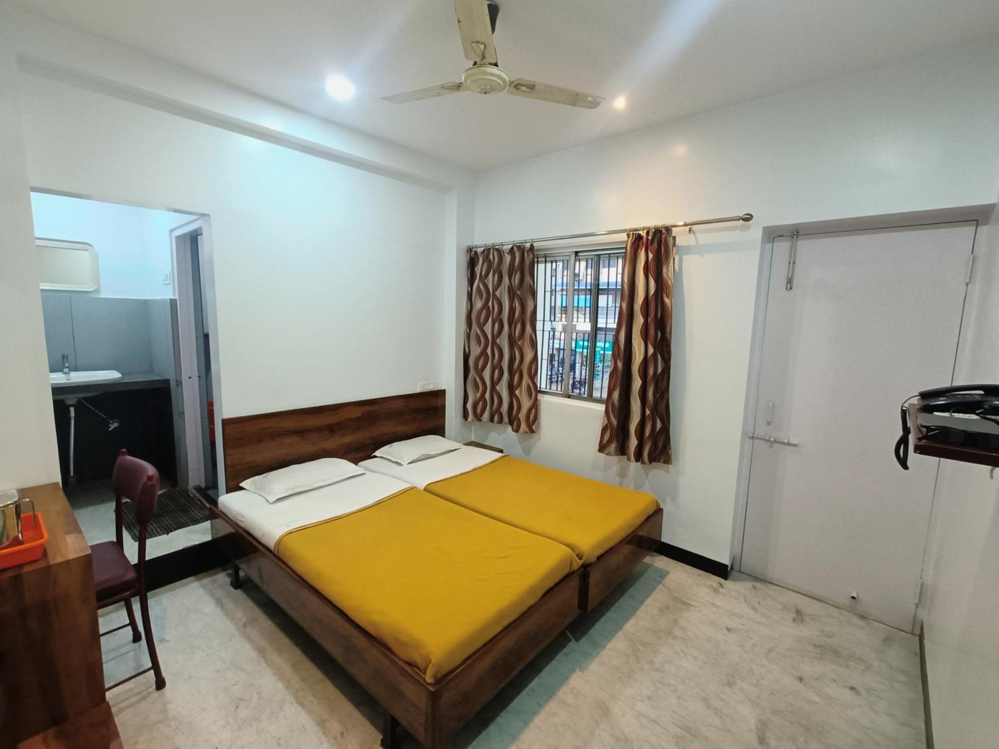 Hotel Parth Residency Kolhapur Extérieur photo